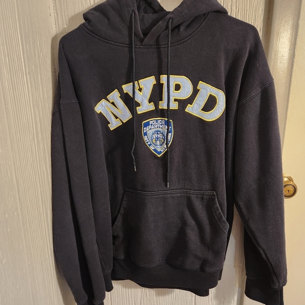 NYPD Hoodie Oficially Licensed Embroidered Size L Runs Small More Of a Medium